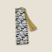 Load image into Gallery viewer, Bookmark - Easily distracted by cows