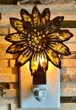 Load image into Gallery viewer, Sunflower Night Light