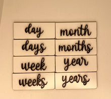 Load image into Gallery viewer, Baby Milestone Box