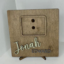 Load image into Gallery viewer, Baby Milestone Box