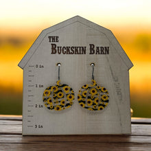 Load image into Gallery viewer, Pumpkin shaped sunflower pattern earrings
