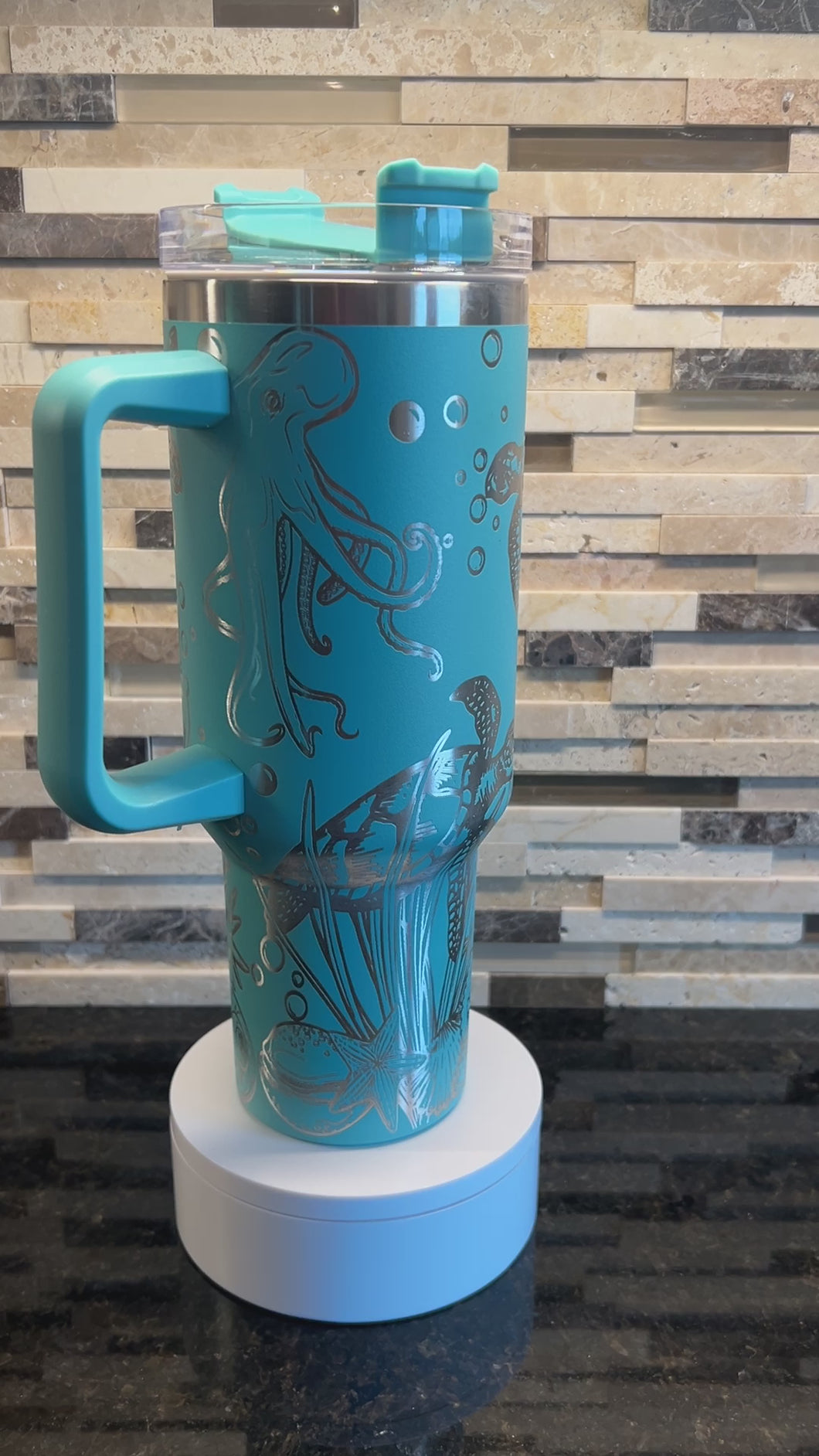 Tumbler - 40 oz sea turtles and octopus turquoise blue on silver - DUPE